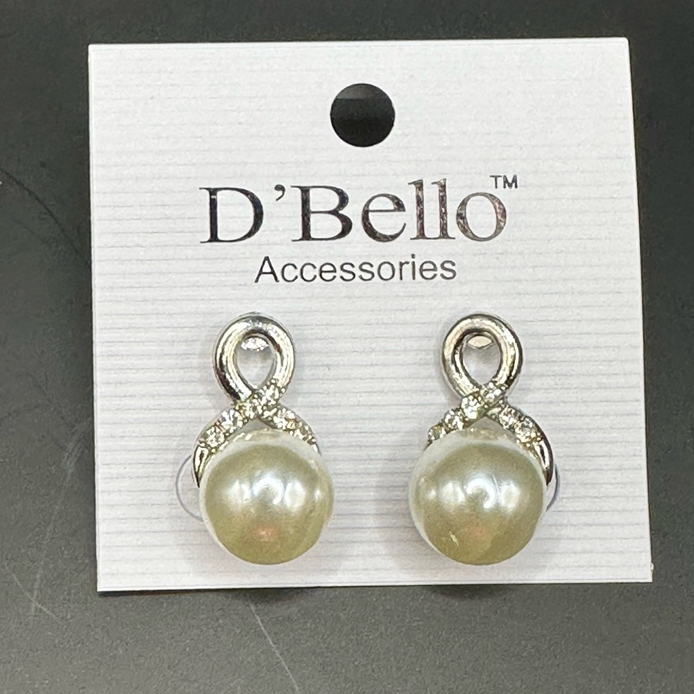 NEW!! D’Bello silver-tone Faux Pearl earrings
